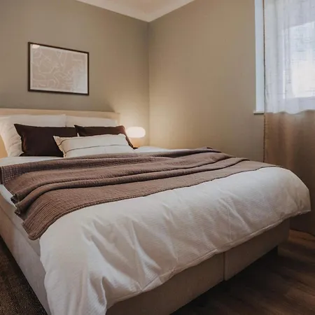 Apartment Jobostays - Luma1 Neubau-apartment In Mit Terrasse Und Kostenlosem Parkplatz *